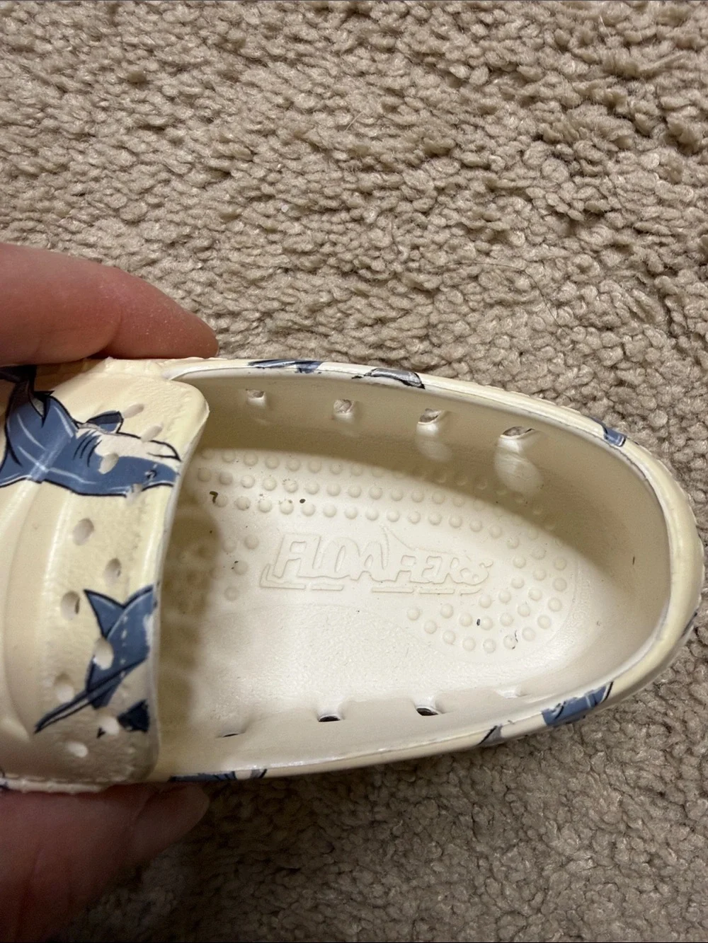 Kids Floafer White Water Shoes with Blue Shark Design - Picture 2 of 5